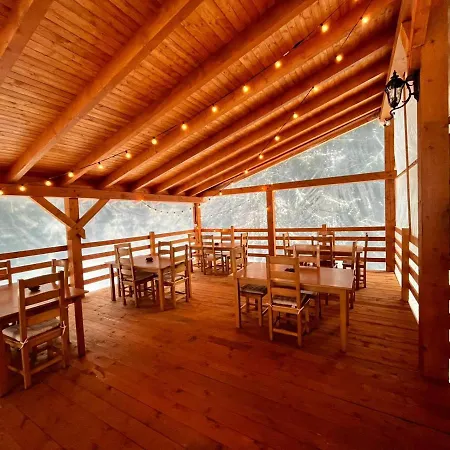 Cabana Miramonte Arieseni Szálloda 3*